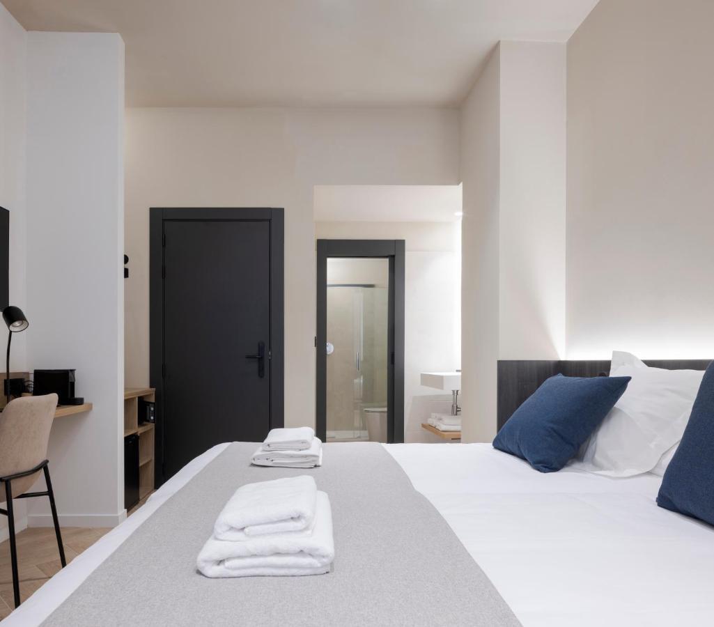 Hotel Blanq Ruzafa Valenza Esterno foto