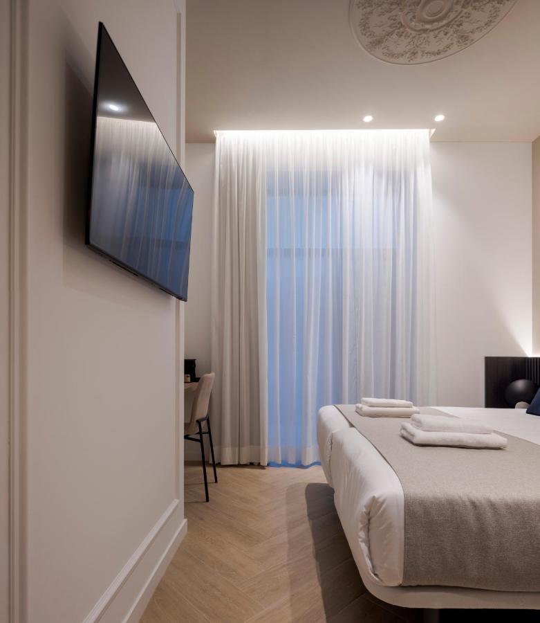 Hotel Blanq Ruzafa Valenza Esterno foto